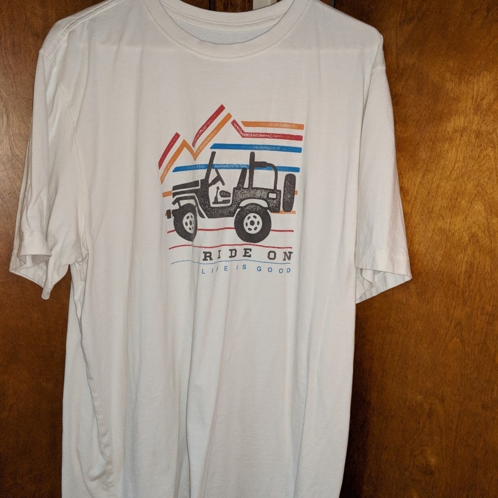XL Life is Good Jeep tee